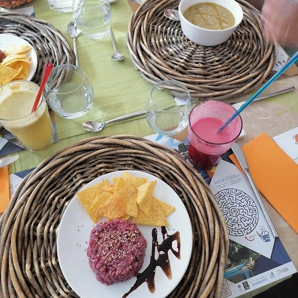 Restaurant Carottes et Gingembre à Saint-Jean-d'Angély, France