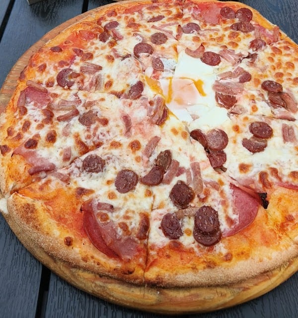 Restaurant Casa Della Pizza Malmedy 🍕 à Malmedy, Belgique