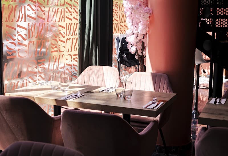 Casa Rosa – Restaurant Italien halal – Paris 19 à Paris, France