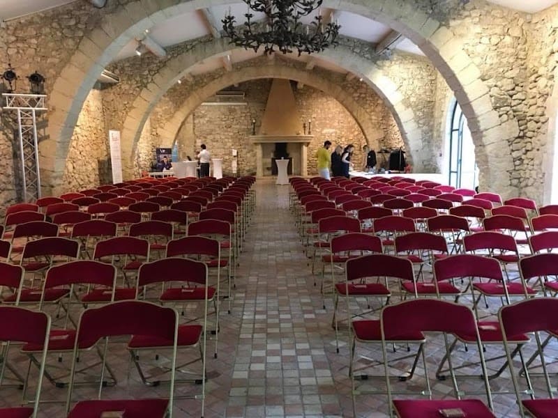 Restaurant Castle PONT ROYAL Receptions à Mallemort, France