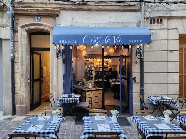 Restaurant C’EST LA VIE à Avignon, France