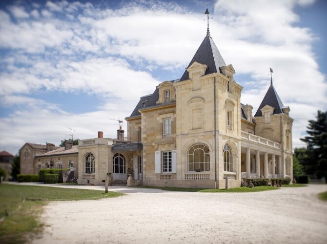 Restaurant Château Léognan – Hotel & Area Viticole à Léognan, France