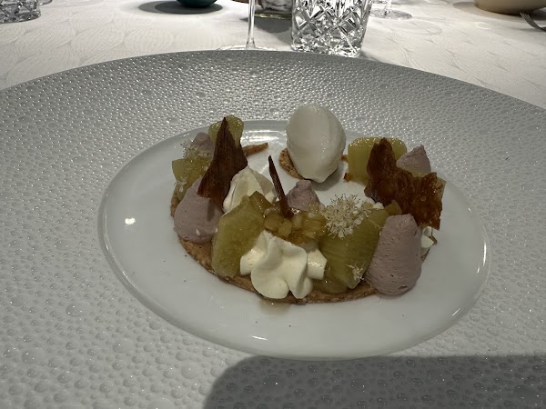 Château Mont Joly Hotel Restaurant Dole, Jura à Sampans, France