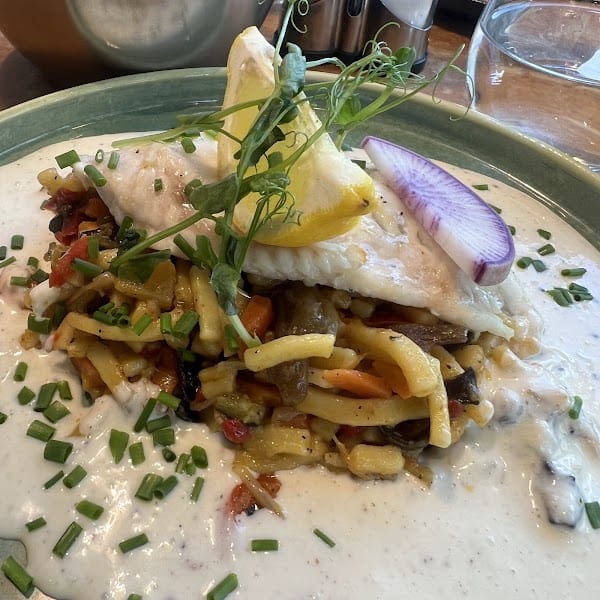 Chemin de Fer Laval – Bistro Restaurant à Laval, France