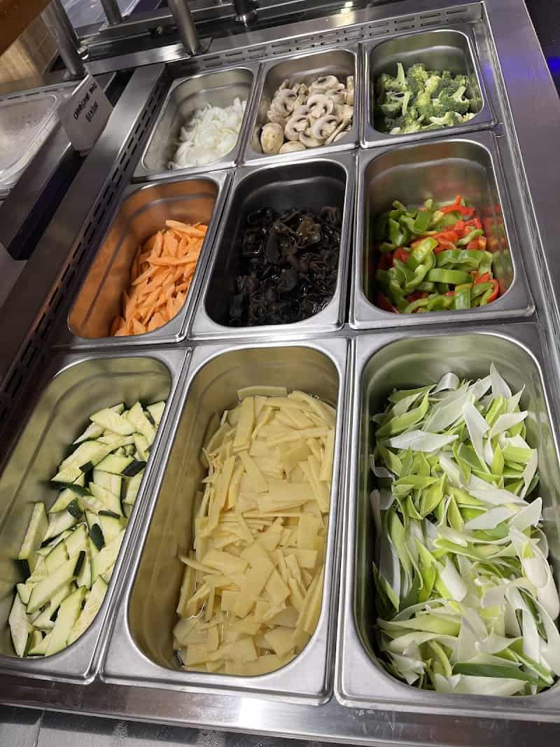 Cheval restaurant chinois à Pont-à-Mousson, France