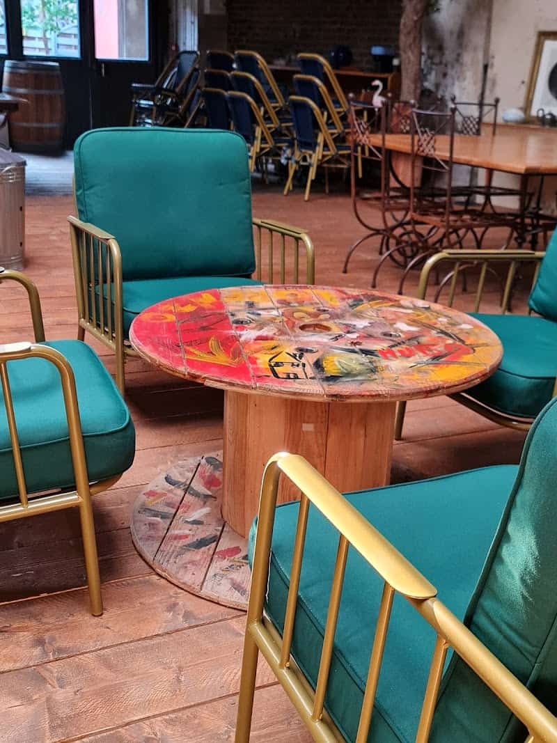 Restaurant Chez Antoine à Mantes-la-Jolie, France