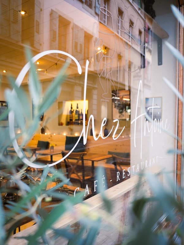 Restaurant Chez Antoine à Lutry, Suisse