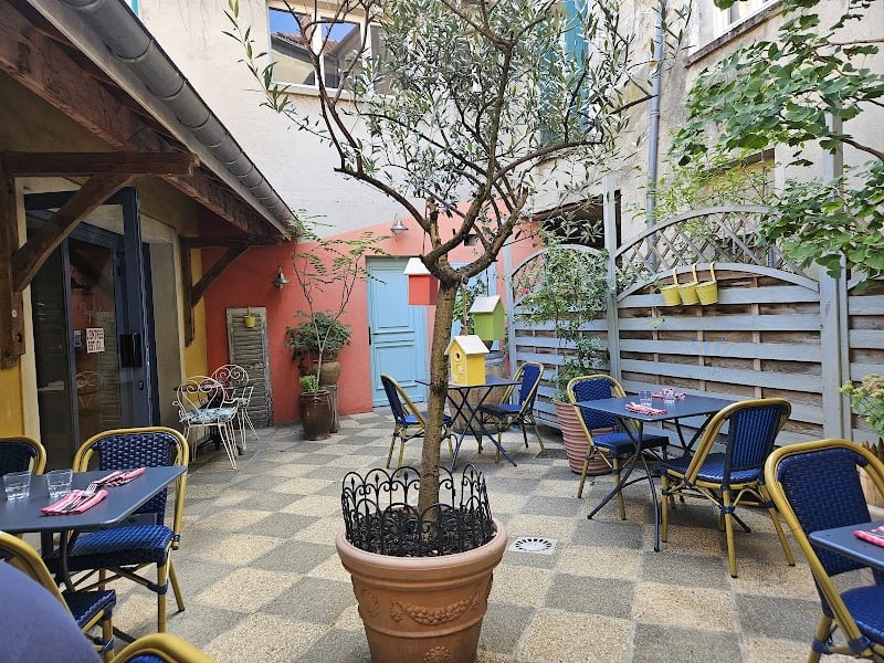 Restaurant Chez Antoine à Mantes-la-Jolie, France