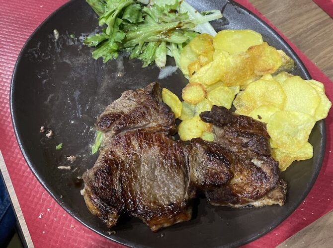 Restaurant Chez ARLINDO à Lons, France