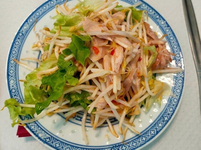 Restaurant Chez Chouette à Épineau-les-Voves, France