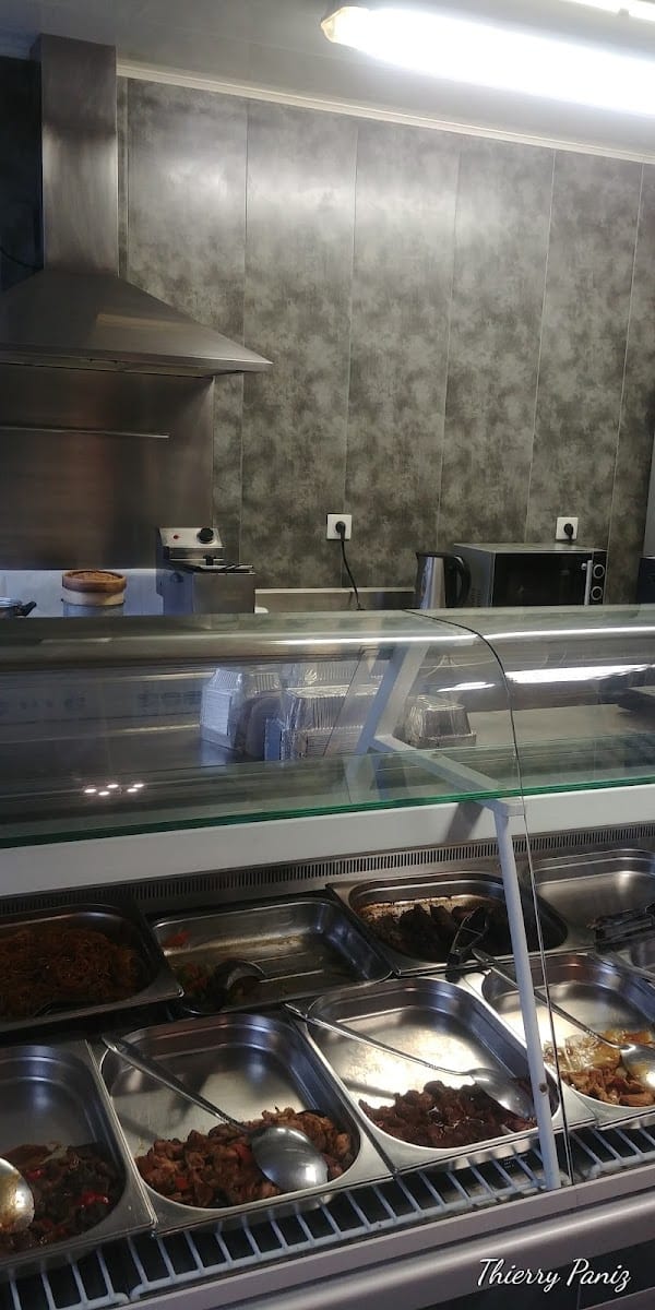 Restaurant Chez Chouette à Épineau-les-Voves, France