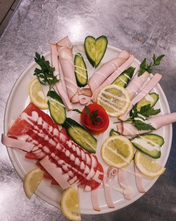 Restaurant Chez cousin à Charny Orée de Puisaye, France