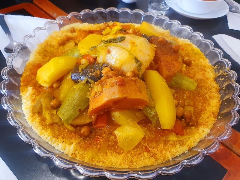 Restaurant Chez Fouzia (Aux petits ponts) à Corbeil-Essonnes, France