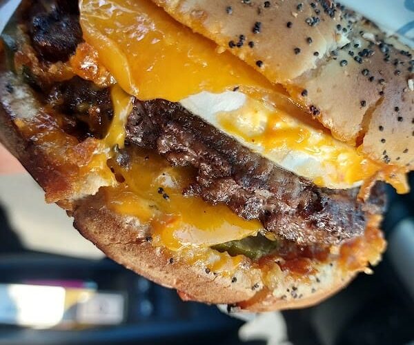 Restaurant Chez Hooss à Vaulx-en-Velin, France