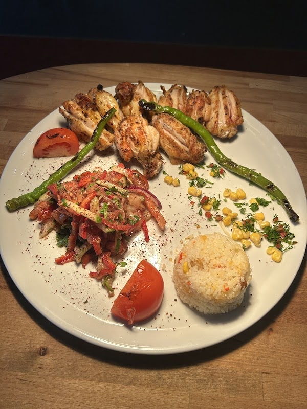 Restaurant CHEZ LALE à Vénissieux, France