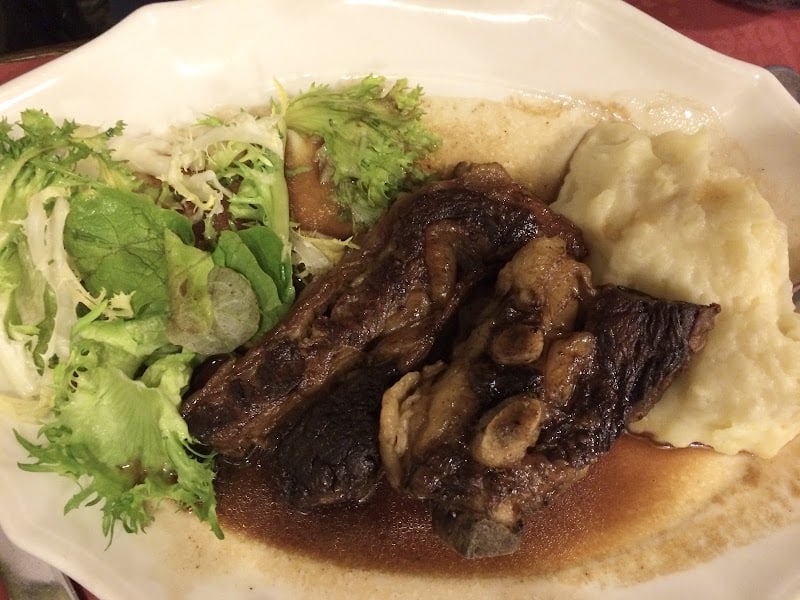 Restaurant Chez Le Bougnat à Dives-sur-Mer, France