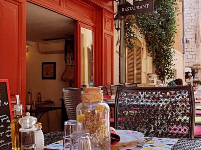 Restaurant Chez Lolette à Valbonne, France