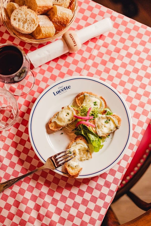 Chez Lucette | Restaurant Bouillon Blois à Blois, France