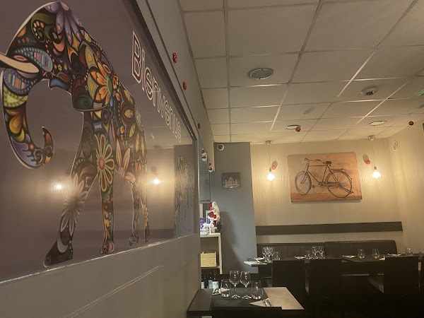 Restaurant Chez Manija à Brive-la-Gaillarde, France