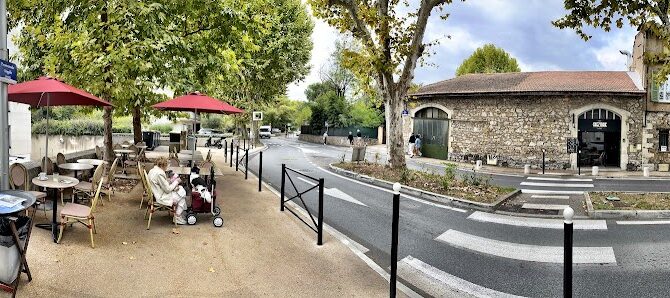 Restaurant Chez Max à Valbonne, France