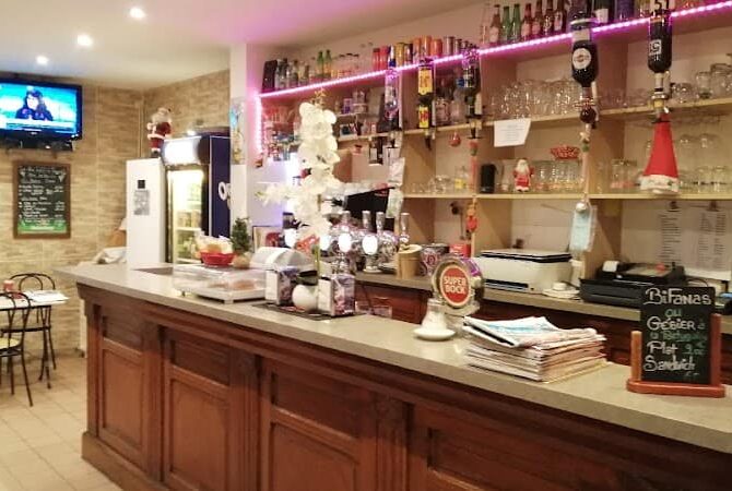 Restaurant Chez mina à Champigny-sur-Marne, France