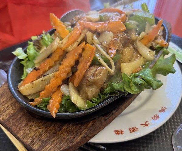 Restaurant Chez Tin à Laval, France