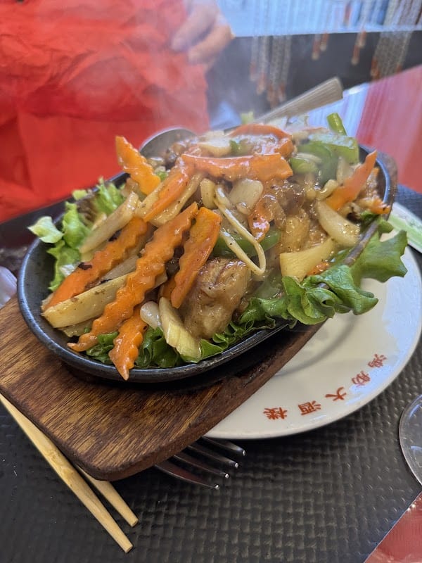 Restaurant Chez Tin à Laval, France