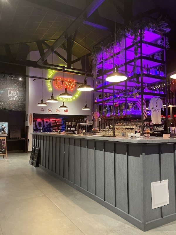 Restaurant Chopes & Wines à La Sauve, France