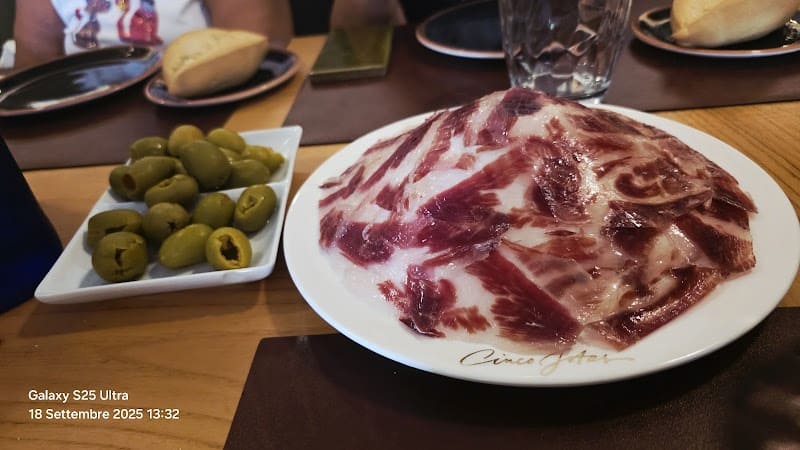 Restaurant Cinco Jotas Sevilla à Sevilla, Espagne