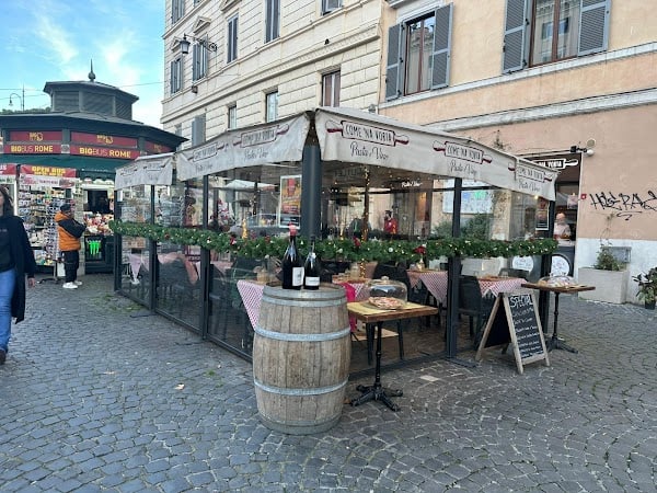 Restaurant Come ‘na Vorta Pasta e Vino – Largo Arenula à Rome, Italie