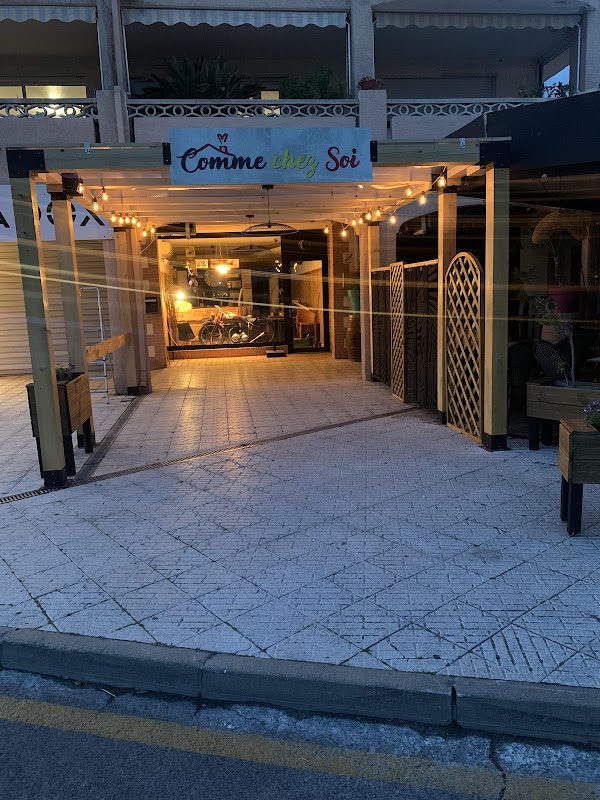 Restaurant Comme chez soi à Saint-Cyprien, France