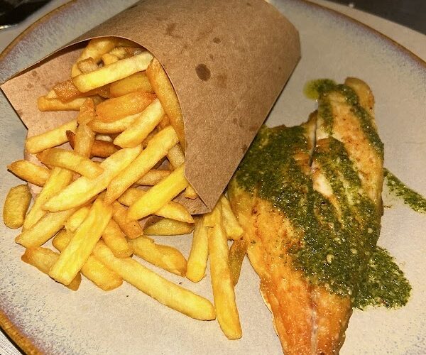 Restaurant Comptoir JOA de St-Cyprien à Saint-Cyprien, France