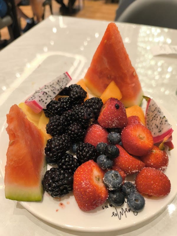 CosMos Restaurant à Puiseux-Pontoise, France