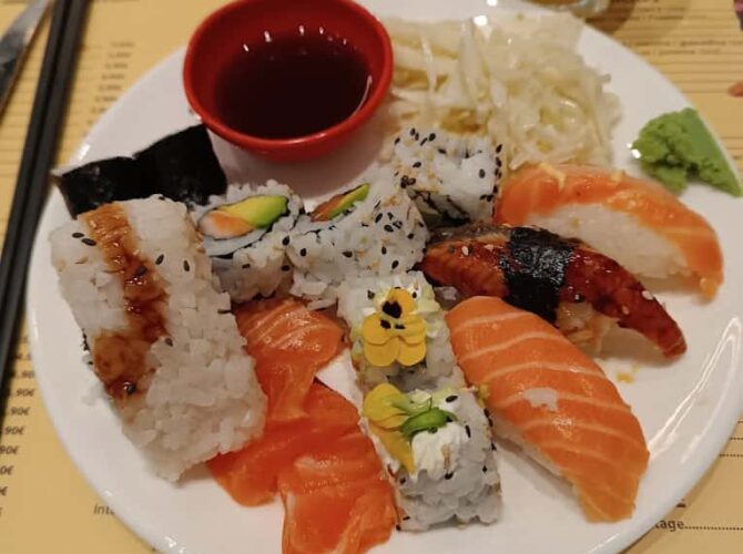 CosMos Restaurant à Puiseux-Pontoise, France