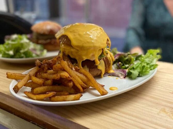 Restaurant Cosy West à Saint-Jean-de-Luz, France