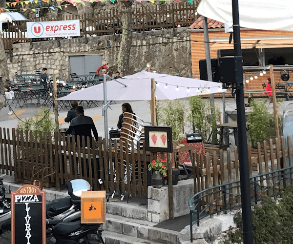 Restaurant Côté Bistrot de la Roquebrunoise à Roquebrune-Cap-Martin, France