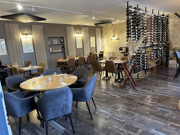Restaurant Cotes et Vins à Saint-Nazaire, France