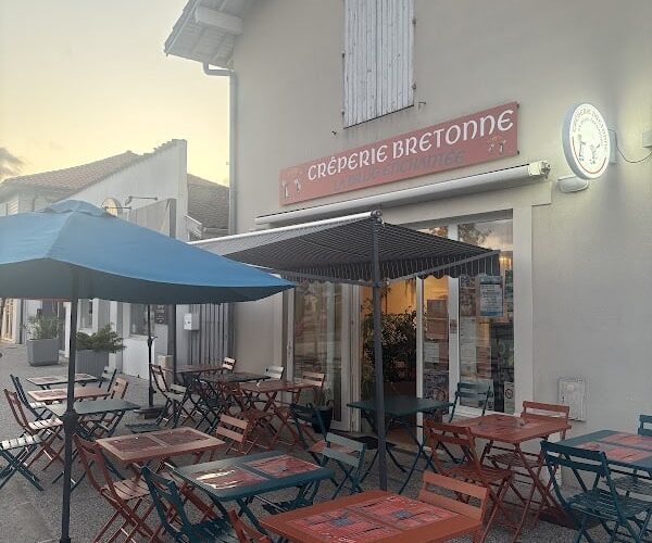Restaurant CRÊPERIE BRETONNE. LA BILLIG ENCHANTÉE à Mimizan, France