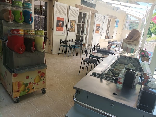 Restaurant Crêperie “Les Remparts à Pierrefonds” à Pierrefonds, France