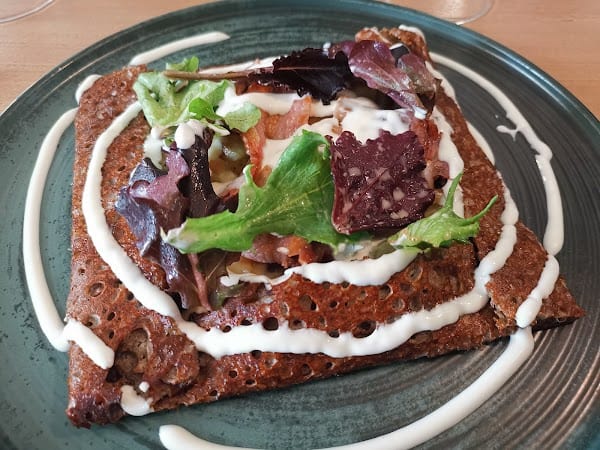 Restaurant Crêperie Les Voiles Rouges à Sceaux, France