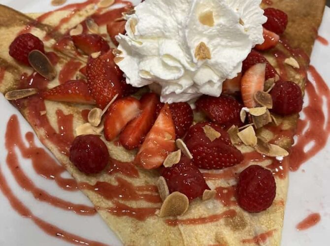 Restaurant Creperie Suzette Et Sarrazin à Cabourg, France