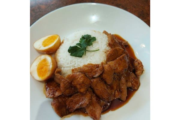 Restaurant Cuisine Thaï by chef Deth à Saint-Nazaire, France