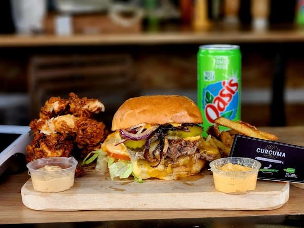 Restaurant Curcuma à Cenon, France