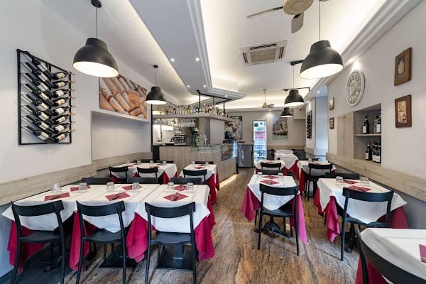 Restaurant “Dal 1947 Bistrot“ Ristorante Pizzeria Fontana di Trevi à Rome, Italie