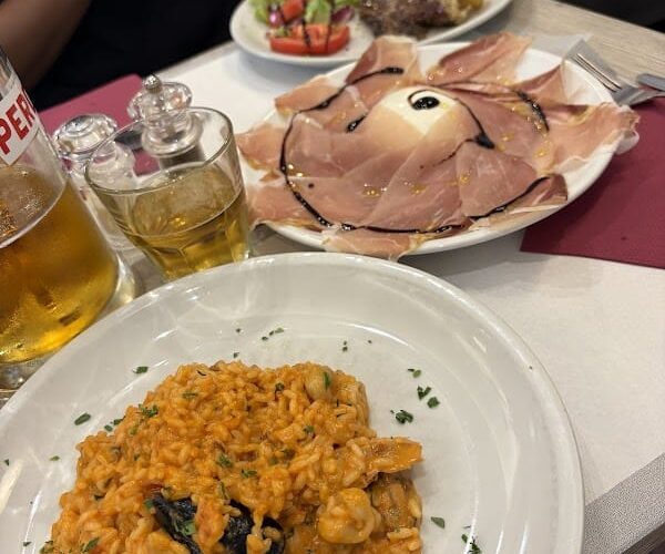 Restaurant “Dal 1947 Bistrot“ Ristorante Pizzeria Fontana di Trevi à Rome, Italie