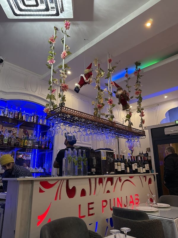 Dawat Indian Restaurant à Chartres, France