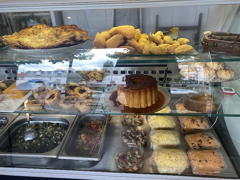 Restaurant De La Braise A La Fourchette à Champigny-sur-Marne, France