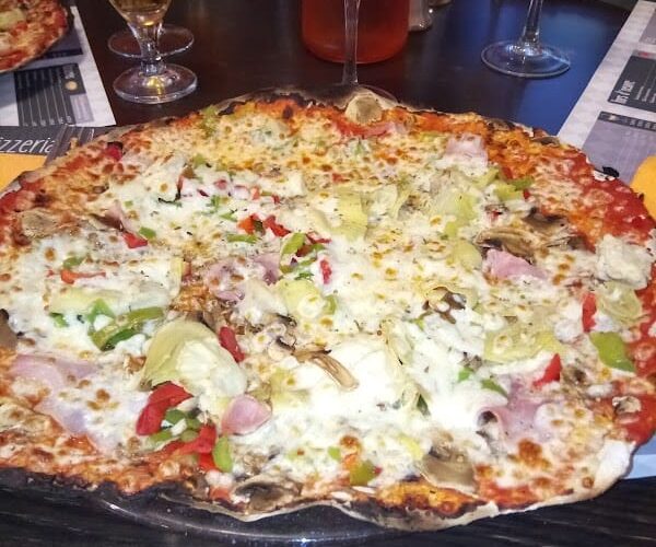 Del Castello – Pizzéria / Restaurant / Grill à Hennebont, France