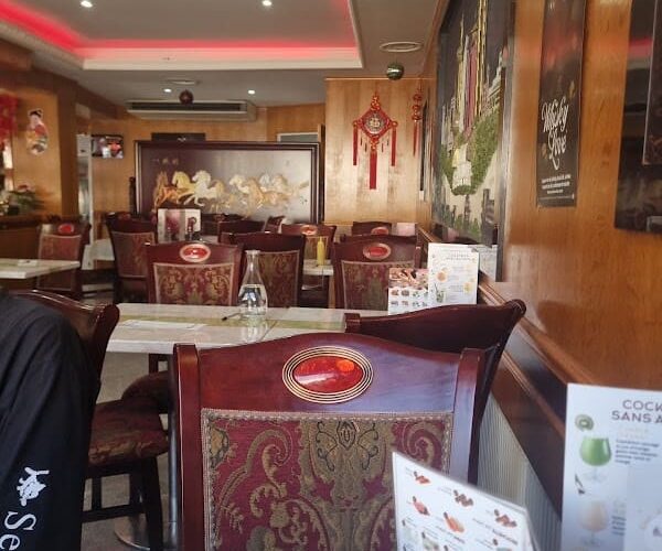 Restaurant Délice d’asie天然居 à Breteuil, France