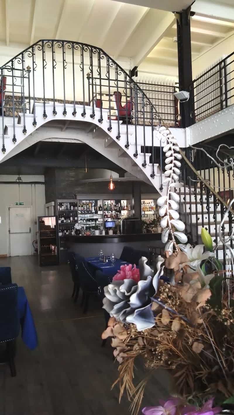 Restaurant DIAMANT BLANC à Vouziers, France